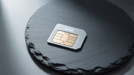 В России разработали модуль для добавления eSIM в iPhone и кнопочные телефоны
