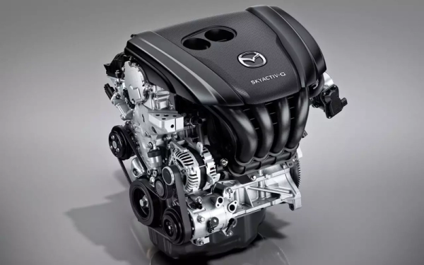 Mazda представляет революционный бензиновый двигатель с нулевым выбросом