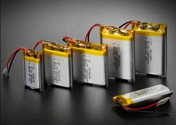 Емкость аккумуляторов в iPhone 17: новые подробности перед анонсом