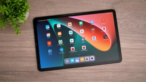 Обзор планшета Redmi K Pad: компактный флагман для игр и работы