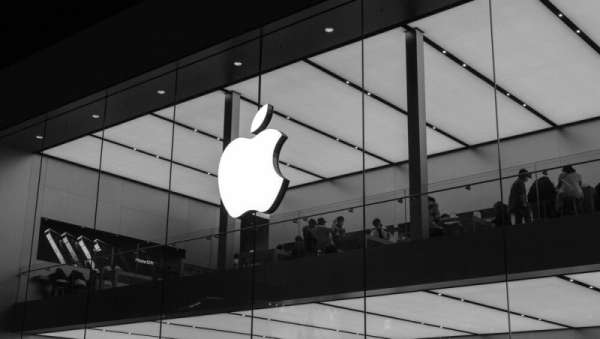 Apple: история успеха — от Гаража к Мировому Лидерству