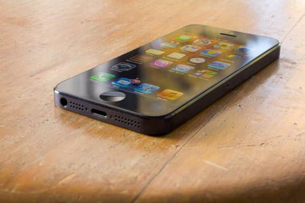 Apple выпустила обновления iOS 16.7.15 и iOS 15.8.7 для старых устройств: обновляемся и идем дальше